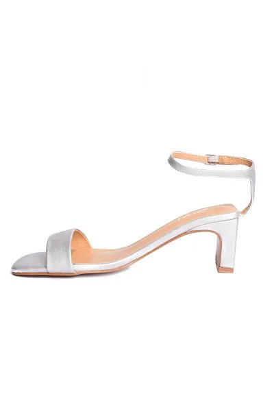 01-3277  High Heel Sandal