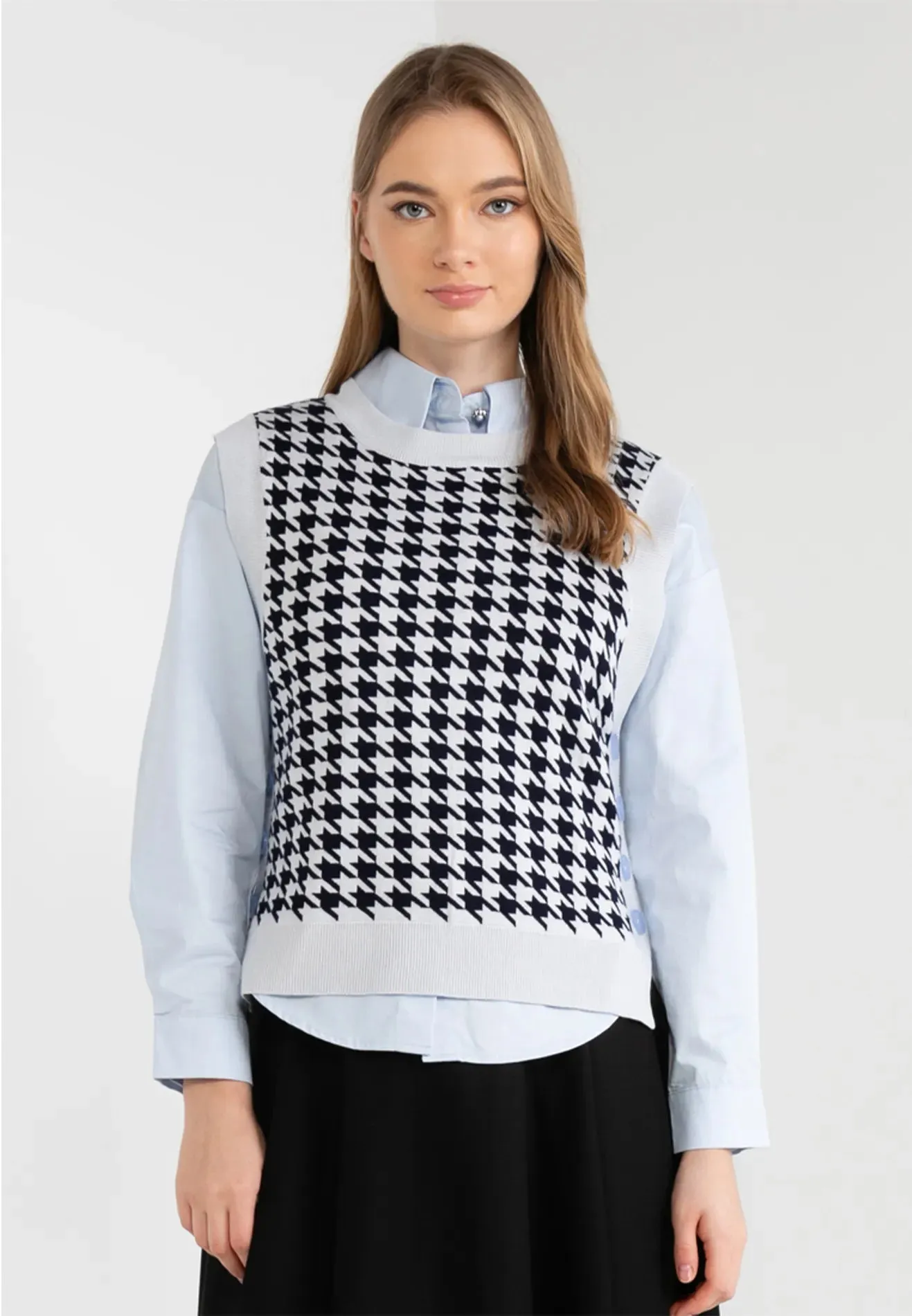 Side Button Details Houndstooth Knit Vest