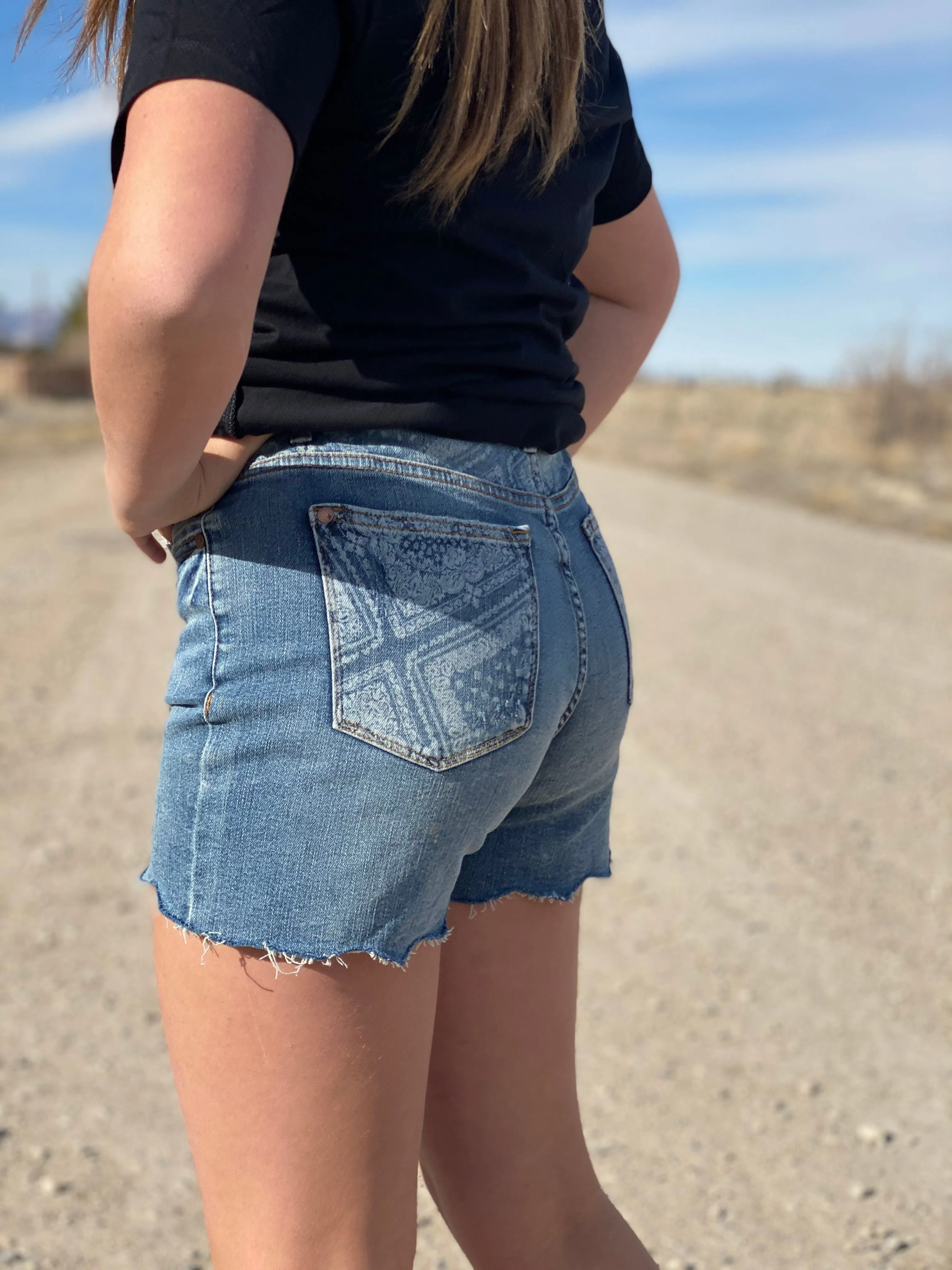 The Bandana Print Judy Blue Shorts L & XL 1X only