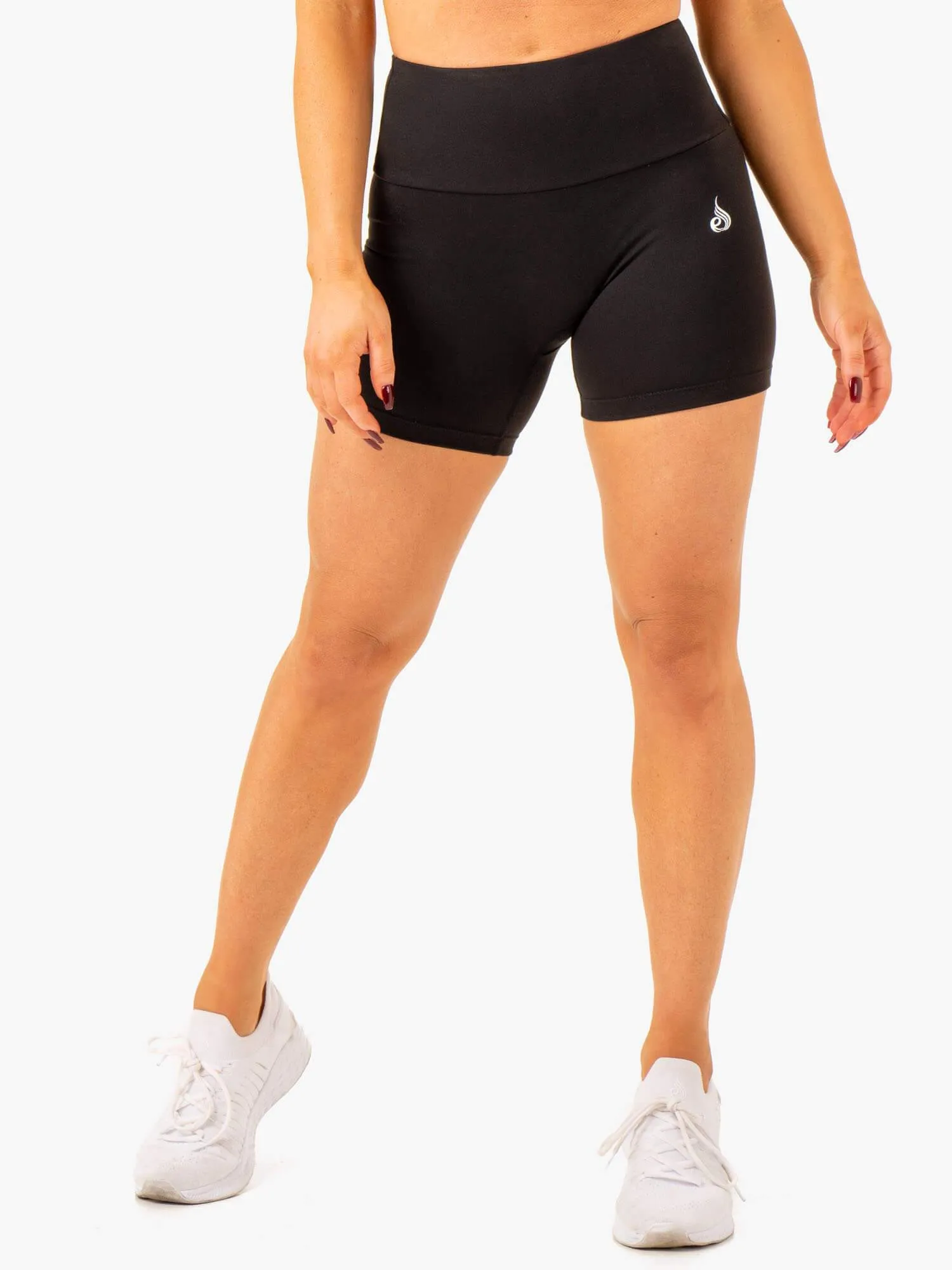 Vital Mid Length Scrunch Shorts - Black