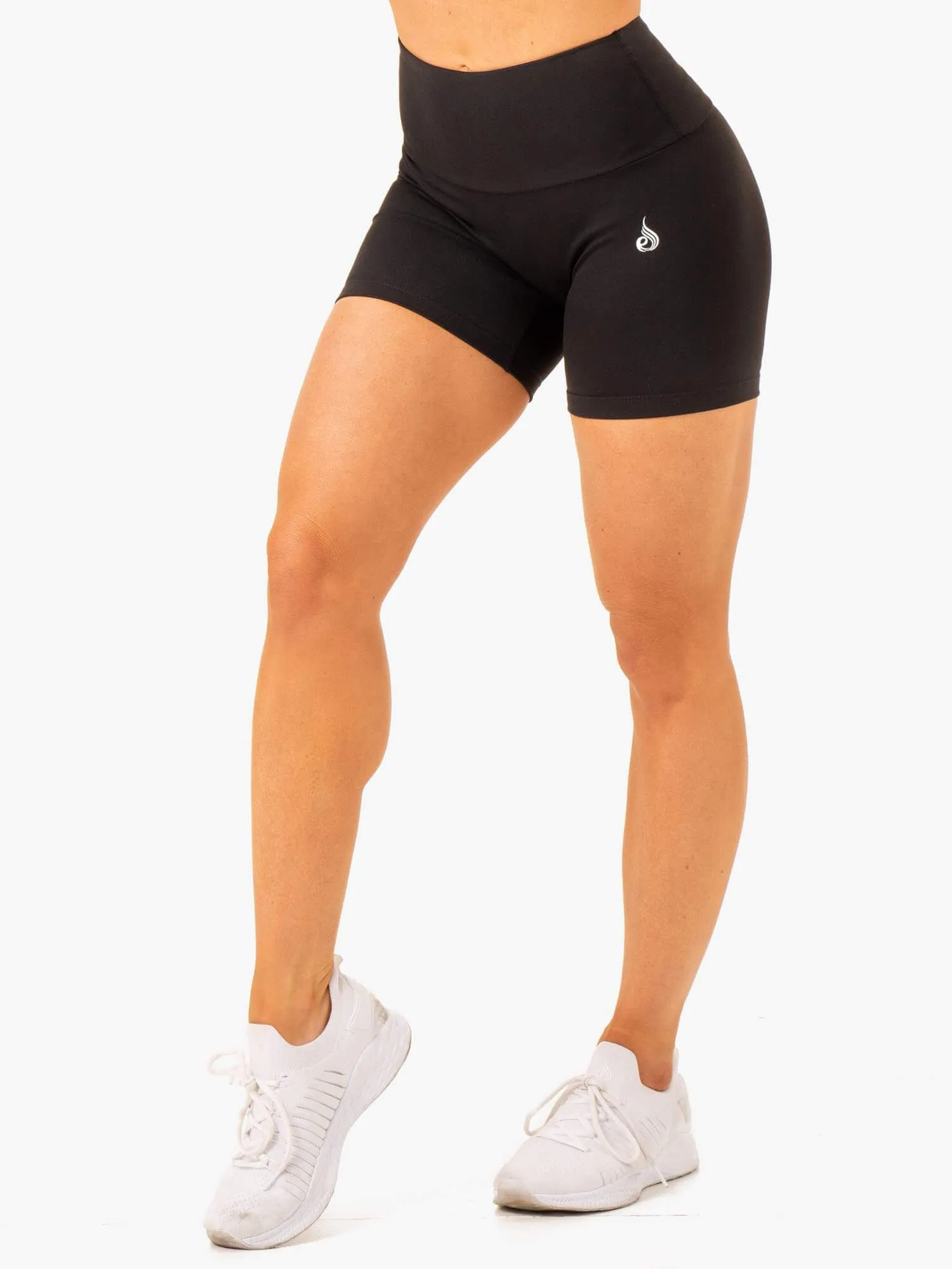 Vital Mid Length Scrunch Shorts - Black